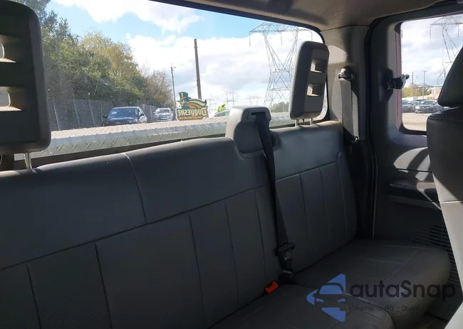 1FT7X2B6XCEA05589: 43428997