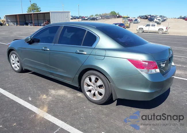 1HGCP26718A004817: 43429107