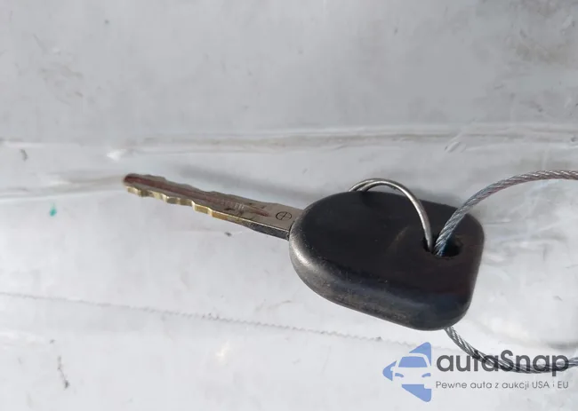 2G1WB5EK8B1329363: 43429108