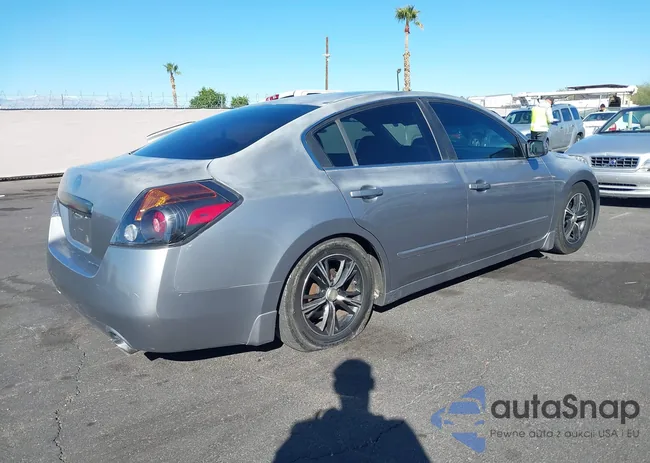 1N4AL21E49C101982: 43428390