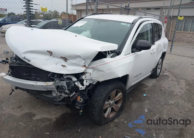 1C4NJDBB2GD610445: 43429600