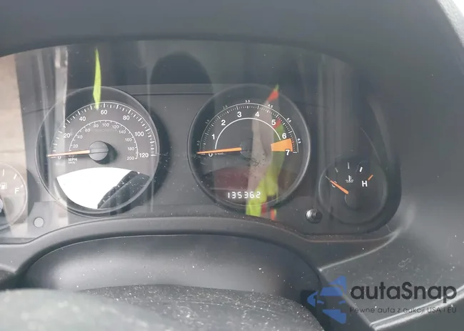 1C4NJDBB2GD610445: 43429600