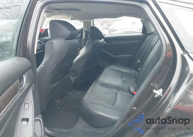 1HGCV2F97JA037799: 43429637