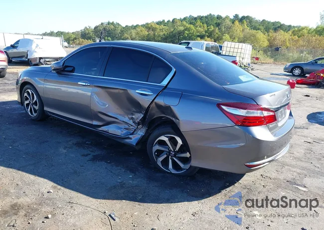 1HGCR2F72HA105522: 43429947