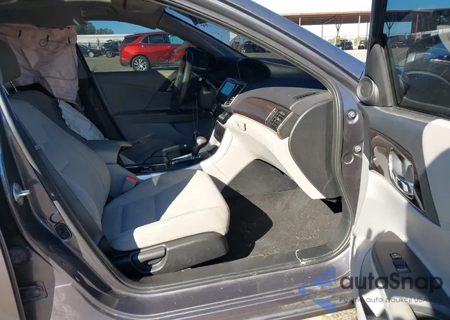 1HGCR2F72HA105522: 43429947