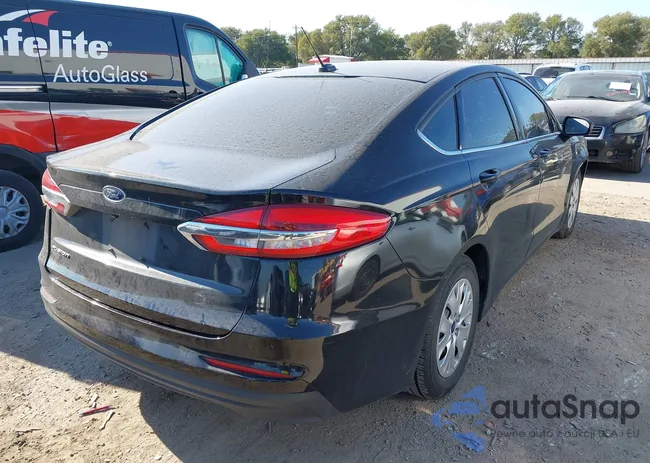 3FA6P0G71KR114008: 43430062