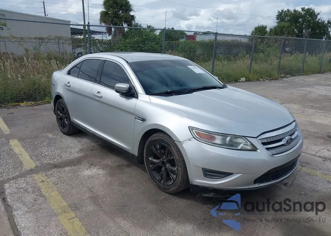 1FAHP2EW9BG131046: 43429173