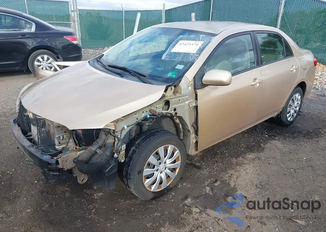 2T1BU4EE8CC789727: 43429378