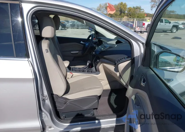 1FMCU9G91HUB61757: 43429539