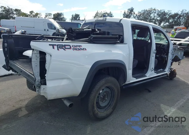 3TMAZ5CN7JM065327: 43429547