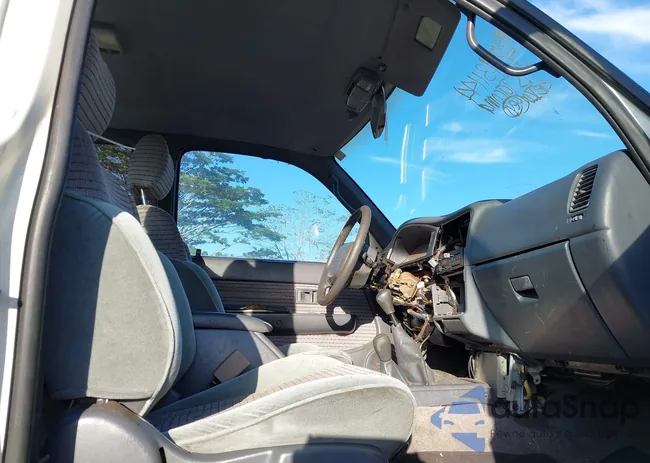 4TAVN73K1SZ049179: 43431144