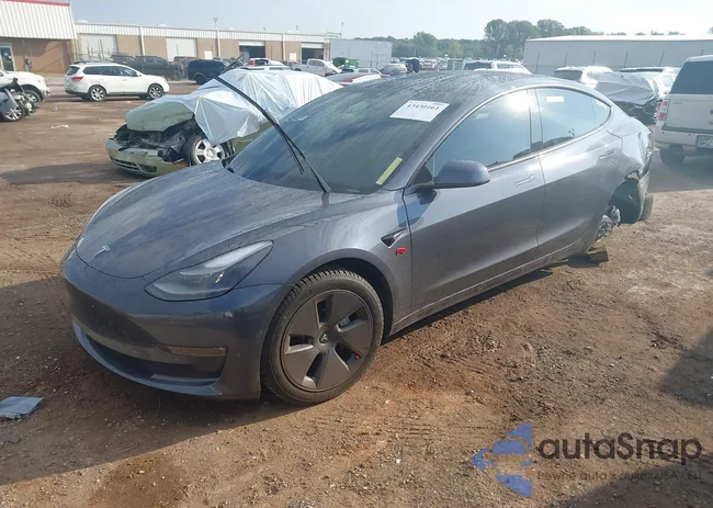 5YJ3E1EB2NF359910: 43430161