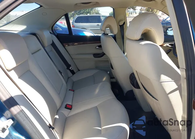 YS3FD49YX61033999: 43430555