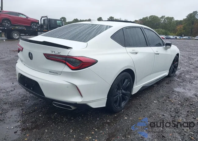 19UUB6F57NA001523: 43431790