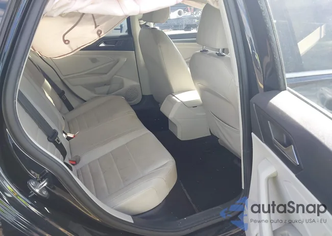 3VWEM7BU2NM004927: 43431815