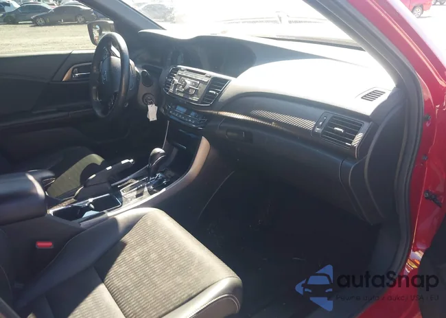 1HGCR2F5XGA096548: 43431837