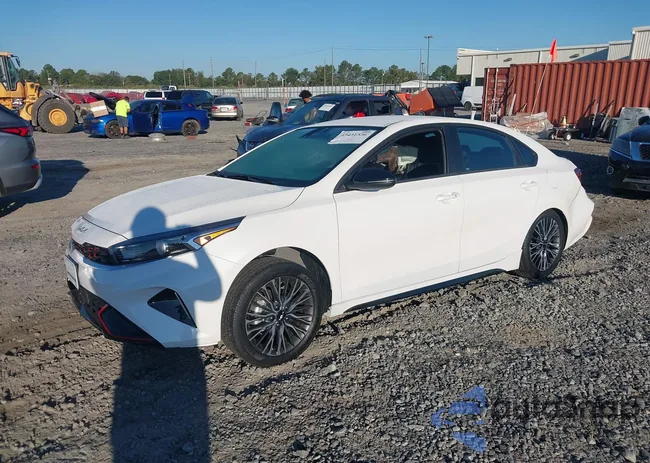 3KPF54AD8RE737553: 43431336