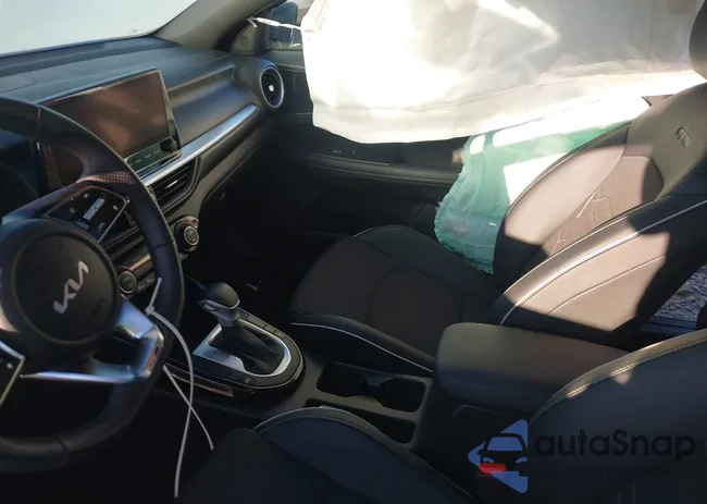 3KPF54AD8RE737553: 43431336