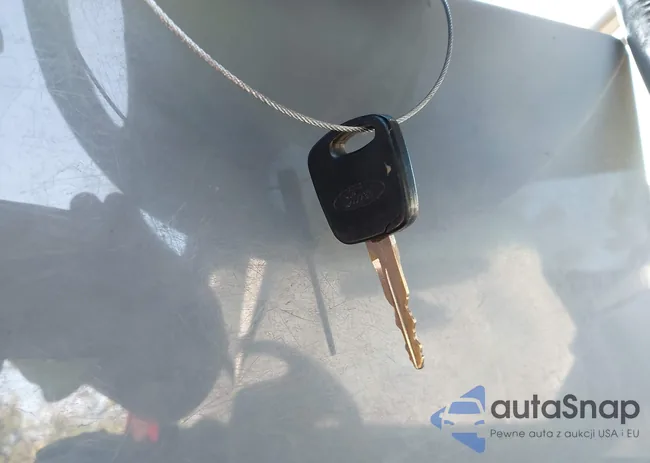 1FTRW08L12KB74266: 43431459