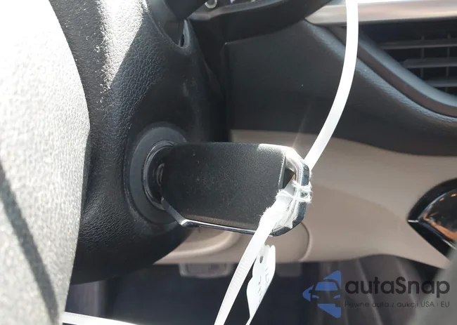 3KPF24AD8KE077271: 43432842