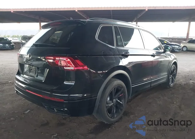 3VVCB7AX5RM104958: 43432160