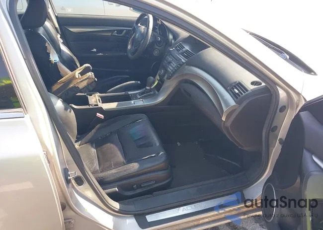 19UUA8F20BA005560: 43432555