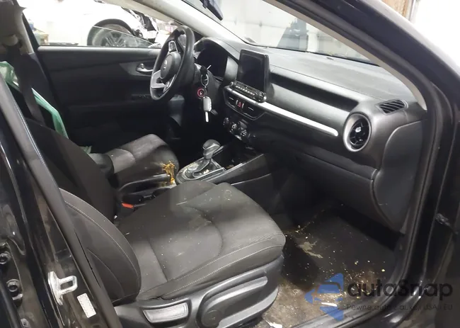 3KPF24AD4LE237812: 43433763