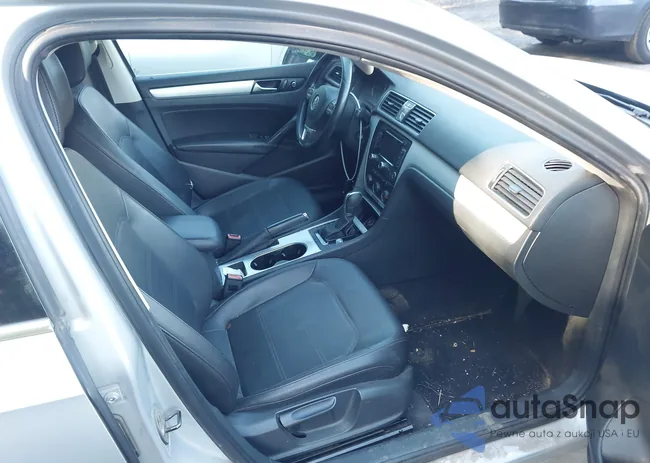 1VWBP7A3XDC005035: 43433939