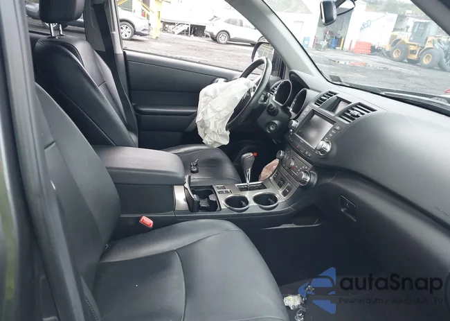 5TDBK3EH7CS107972: 43434009