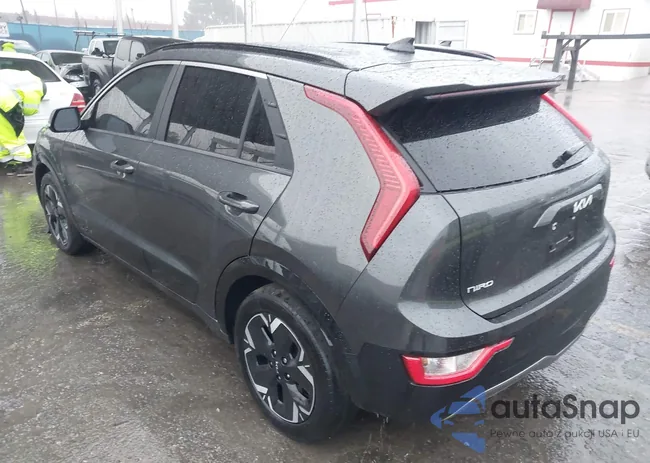 KNDCR3L12R5109424: 43433245