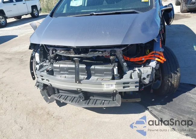 1G1FW6S01P4173675: 43434646