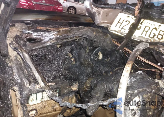 KNDMB5C14G6116743: 43434816