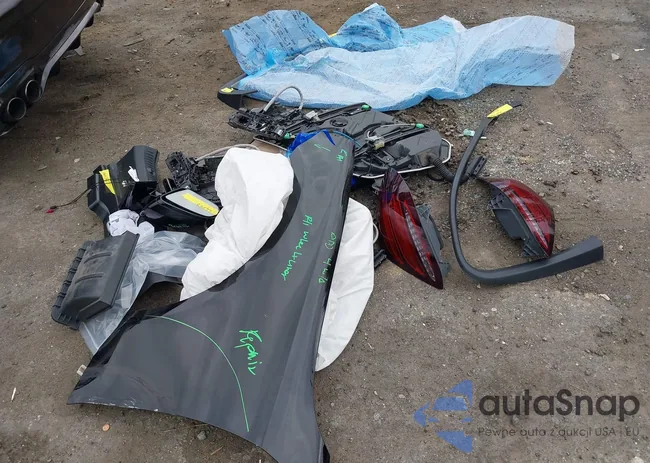 WDDZF4KB0HA217233: 43434245