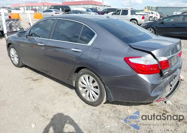 1HGCR2F89FA152441: 43434372