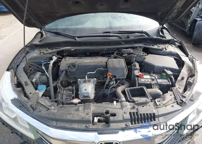 1HGCR2F52HA125476: 43434543