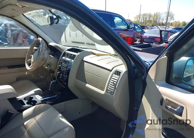 1FMCU0E77BKB32649: 43435700