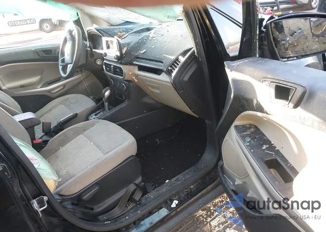 MAJ3S2FE8LC338275: 43435859