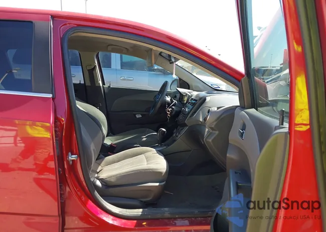 1G1JC6SH2F4220056: 43435244