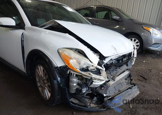 YV1672MK8B2195862: 43435264