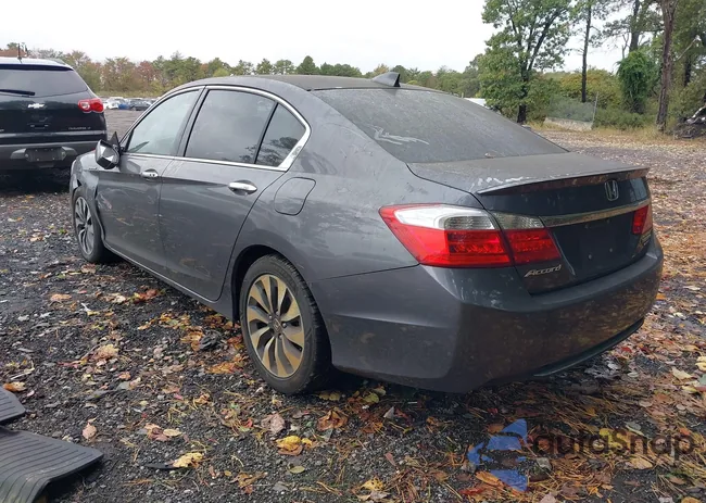 1HGCR6F7XEA001329: 43435290