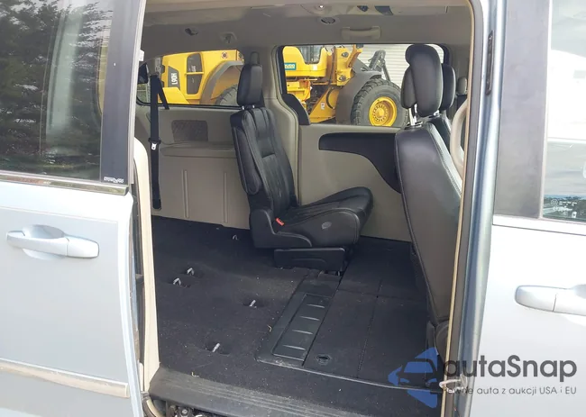 2C4RC1BGXCR301271: 43435298