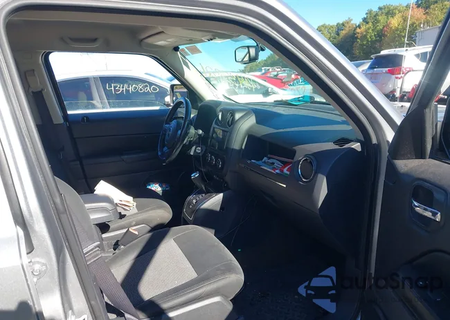 1C4NJPFA1GD599764: 43435321