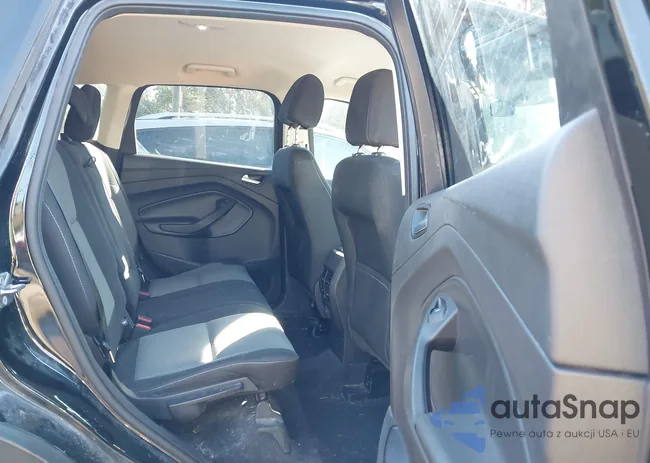 1FMCU0GD3HUC27080: 43435343