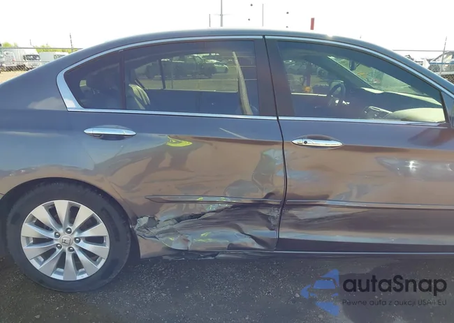 1HGCR2F88DA100537: 43435373