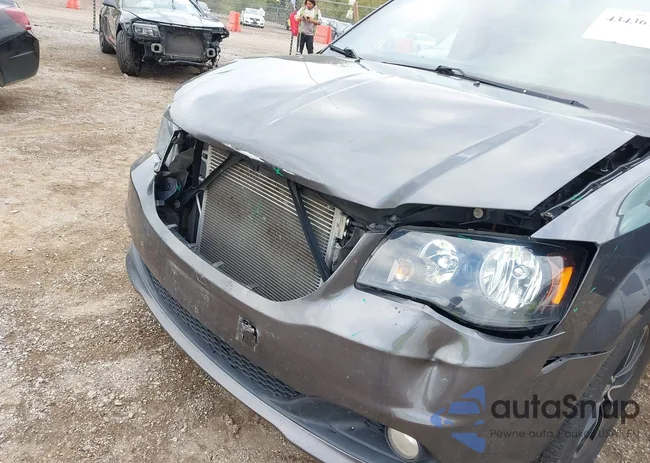 2C4RDGEG8HR618422: 43436743