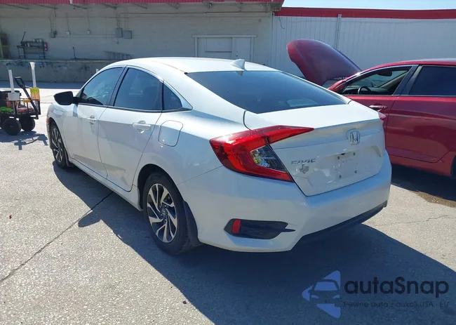 19XFC2F79JE010777: 43436745