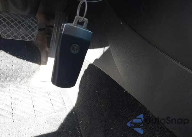 WVWXM7AN4AE120071: 43436830