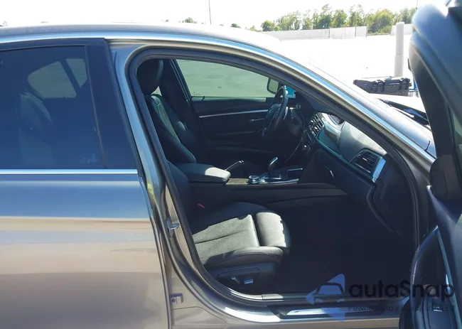 WBA8B9C54JEE82226: 43436834