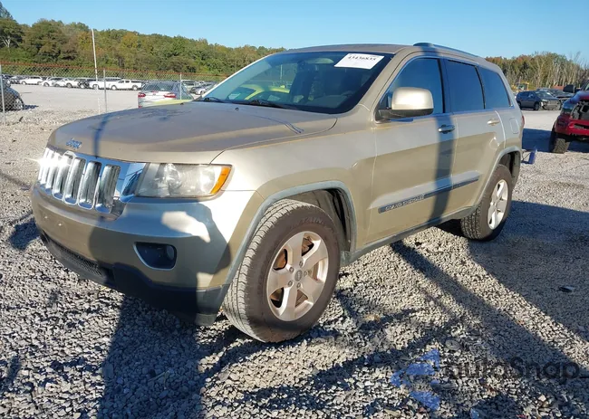 1C4RJEAG8CC157615: 43436835