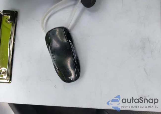 5YJSA1E20HF186948: 43436853